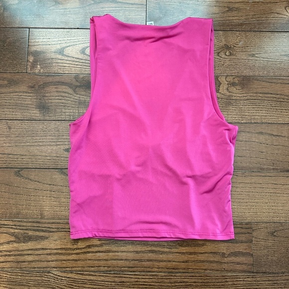 Live in the moment Tank - Picture 7 of 7